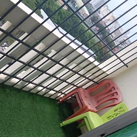 Dtimur Homestay コタバル エクステリア 写真